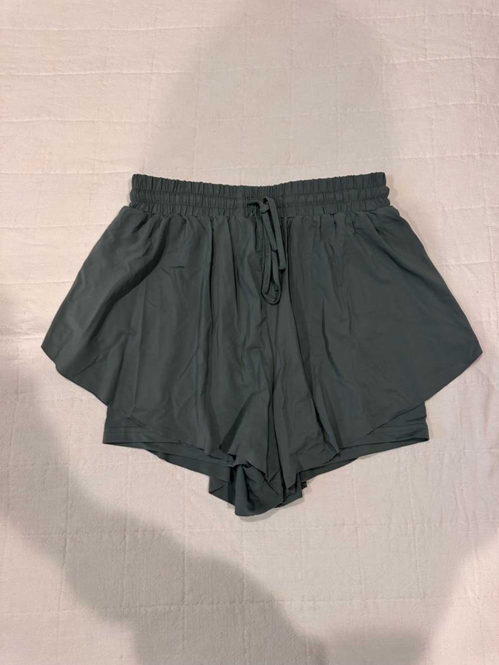 AS REVIVAL Shorts